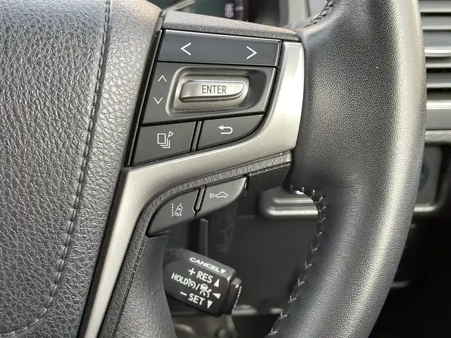 トヨタ ランドクルーザー プラド TX Lパッケージ 東京都 2020(令2)年 2.9万km ブラック メーカーナビ/AM/FM/USB/Bluetooth/Miracast/全周囲カメラ/純正OP19インチAW/レーダークルーズコントロール/黒革シート/パワーシート/前席シートヒーター＆ベンチレーション/ETC2.0/純正ドライブレコーダー/プッシュスタート/スマートキー×2/保証書/取扱説明書