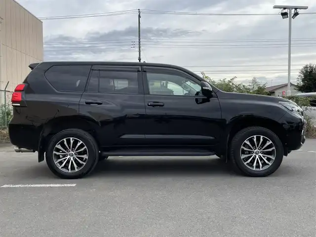 トヨタ ランドクルーザー プラド TX Lパッケージ 東京都 2020(令2)年 2.9万km ブラック メーカーナビ/AM/FM/USB/Bluetooth/Miracast/全周囲カメラ/純正OP19インチAW/レーダークルーズコントロール/黒革シート/パワーシート/前席シートヒーター＆ベンチレーション/ETC2.0/純正ドライブレコーダー/プッシュスタート/スマートキー×2/保証書/取扱説明書