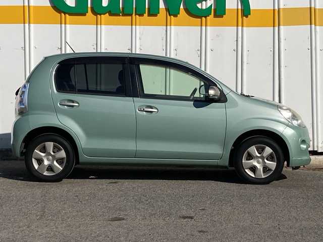 トヨタ パッソ プラスハナ 埼玉県 2012(平24)年 14.1万km ウグイスメタリック 外部検査実施済み/４ＷＤ/純正ＨＤＤナビ＆ワンセグＴＶ/（ＣＤ＆ＤＶＤ＆ＭＳＶ）/バックカメラ/スマートキー/エンジンスターター/電動格納ミラー/Ｗエアバッグ/ＡＢＳ/純正フロアマット/ドアバイザー/新車保証書/取扱説明書/スペアキー有