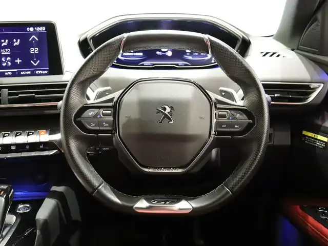 プジョー ５００８ GT ブルーHDi レッドナッパ 静岡県 2022(令4)年 2.9万km パール サンルーフ /レッドナッパレザー /シートヒーター /AppleCarPlay /360°カメラ /ACC LKA BSM /18インチAW /LEDヘッドライト /パドルシフト /ドラレコ前後 /ダウンヒルアシスト /アンビエントライト /ワイヤレス充電