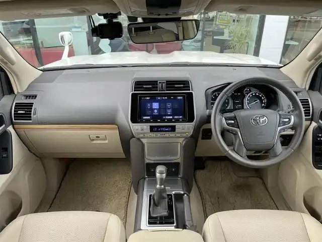 トヨタ ランドクルーザー プラド TX Lパッケージ 香川県 2022(令4)年 2.2万km ホワイトパールクリスタルシャイン トヨタセーフティーセンス/・プリクラッシュ/・LDA/モデリスタエアロ/純正9インチナビ/バックカメラ/ベージュレザーシート/シートヒーター/エアシート/パワーシート/革巻きステアリング/レーダークルーズコントロール/LEDライト/フォグライト/スマートキー/プッシュスタート