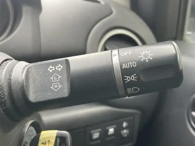 マツダ デミオ 13－スカイアクティブ 千葉県 2012(平24)年 6.8万km アクアティックブルーマイカ 社外７インチナビ/バックカメラ/オートライト/ＥＴＣ/Ｂｌｕｅｔｏｏｔｈ/ワンセグＴＶ/純正フロアマット/純正アルミホイール/ウィンカーミラー/リモコンキー/ステアリングスイッチ/ドアバイザー