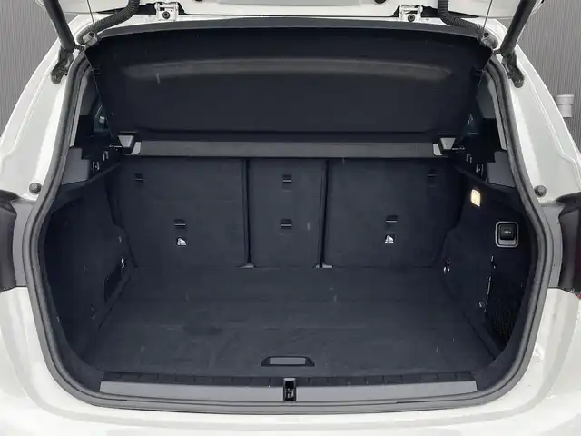 ＢＭＷ ２１８ｄ アクティブツアラー ラグジュアリー 長野県 2017(平29)年 9.6万km パール 黒革シート　/インテリジェントセーフティ　/パワーシート　/シートヒーター　/オートライト　/前後フォグランプ　/ミラーＥＴＣ/アンビエントライト　/電動リアゲート　/ＬＥＤヘッドライト