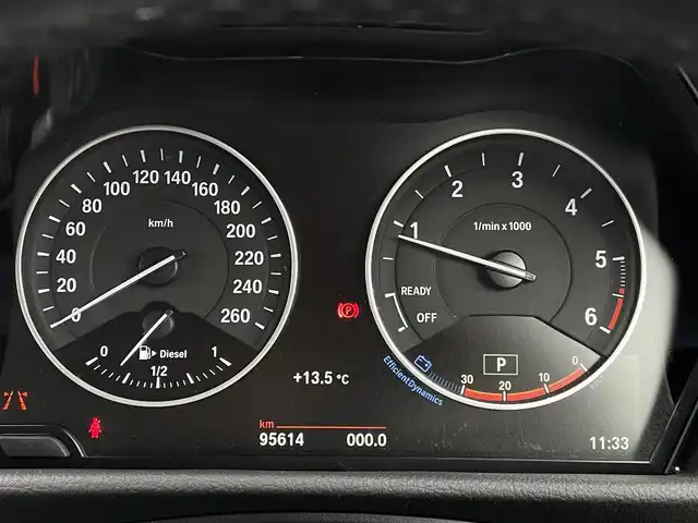 ＢＭＷ ２１８ｄ アクティブツアラー ラグジュアリー 長野県 2017(平29)年 9.6万km パール 黒革シート　/インテリジェントセーフティ　/パワーシート　/シートヒーター　/オートライト　/前後フォグランプ　/ミラーＥＴＣ/アンビエントライト　/電動リアゲート　/ＬＥＤヘッドライト