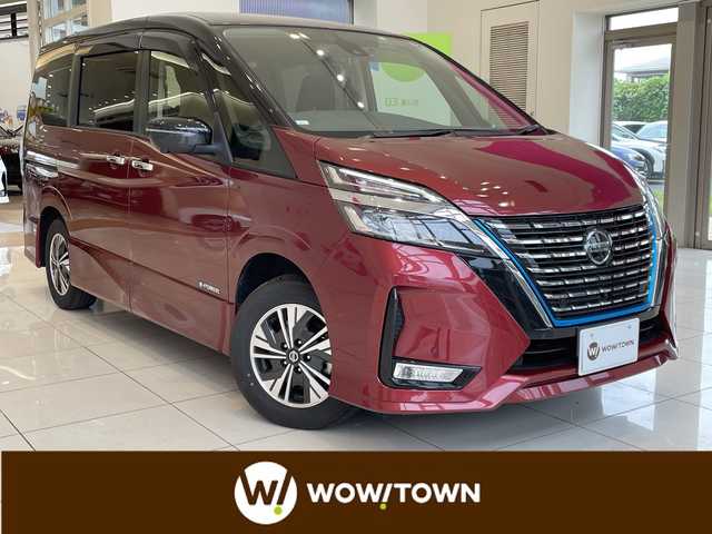 日産 セレナ e－パワー ハイウェイスター V 埼玉県 2022(令4)年 3.5万km マルーンレッド 2トーン エマージェンシーブレーキ　/プロパイロット　/純正フリップダウンモニター　/純正10インチメモリナビ/　　CD/DVD/BT/フルセグ　/両側パワースライドドア　/LEDオートライト　/純正15インチアルミホイール　/電子パーキング　/インテリジェントルームミラー/ステアリングスイッチ　/純正ETC