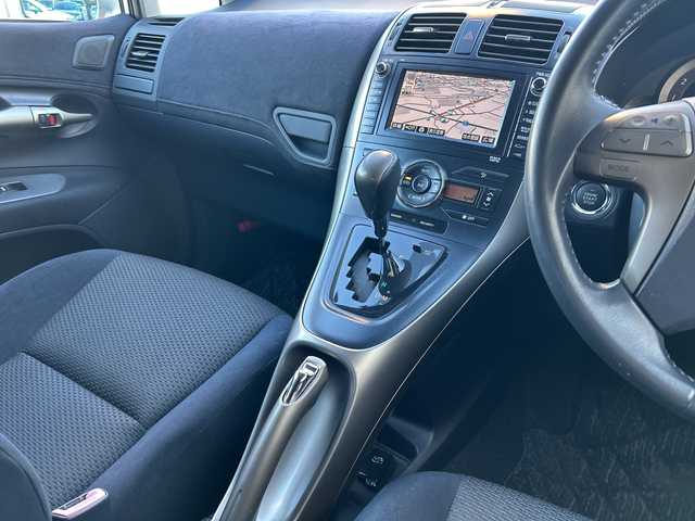 トヨタ ブレイド 神奈川県 2006(平18)年 5.9万km シルバーM プッシュスタート/ビルトインETC/スペアキー一本/オートライト/フォグライト/横滑り防止装置/電動格納ミラー/純正フロアマット/革巻きステアリング