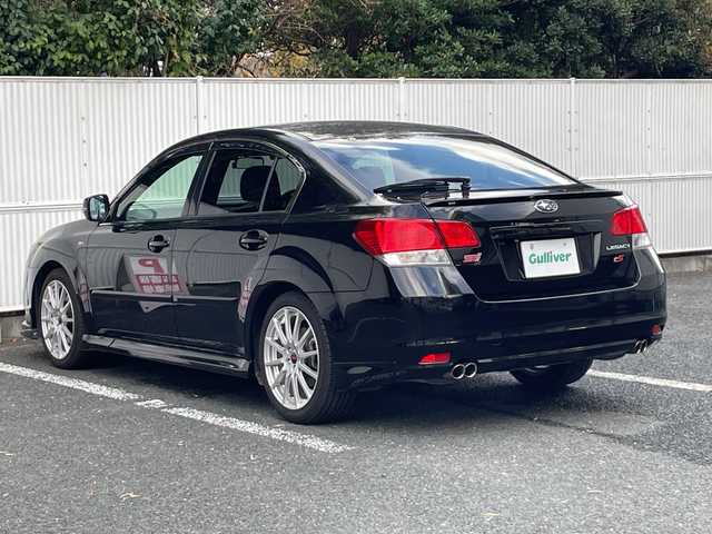 スバル レガシィ Ｂ４ 2．5iアイサイト tS 茨城県 2013(平25)年 10.6万km クリスタルブラックシリカ 社外ナビ/フルセグTV/CD/DVD/FM/AM/SD/iPod/USB/AUX/Bluetooth接続/メモリー機能付きパワーシート/衝突軽減ブレーキ/バックモニター/レーダークルーズコントロール/レーンキープアシスト/横滑り防止装置/ETC/ドライブレコーダー/スマートキー/スペアキー1/保証書/取扱説明書