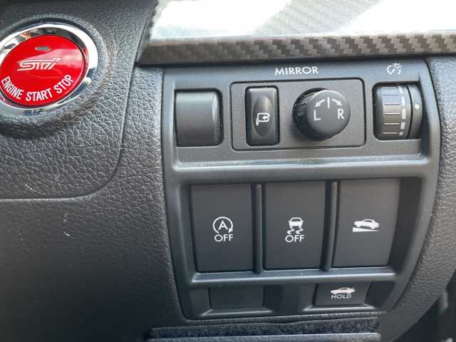 スバル レガシィ Ｂ４ 2．5iアイサイト tS 茨城県 2013(平25)年 10.6万km クリスタルブラックシリカ 社外ナビ/フルセグTV/CD/DVD/FM/AM/SD/iPod/USB/AUX/Bluetooth接続/メモリー機能付きパワーシート/衝突軽減ブレーキ/バックモニター/レーダークルーズコントロール/レーンキープアシスト/横滑り防止装置/ETC/ドライブレコーダー/スマートキー/スペアキー1/保証書/取扱説明書