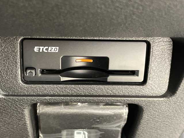 日産 オーラ G レザーエディション 千葉県 2024(令6)年 0.9万km ピュアホワイトパール / スーパーブラック 2トーン プロパイロット/純正メーカーナビ（BT/フルセグ/Carplay/HDMI）/全方位カメラ/ETC2.0/BOSEサウンド/衝突軽減ブレーキ/レーダークルーズコントロール/レーンキープアシスト/前後コーナーセンサー/ドライブレコーダー/ワイヤレス充電/デジタルインナーミラー/ブラインドスポットモニター/純正フロアマット/LEDヘッドライト/オートライト/スマートキー/プッシュスタート