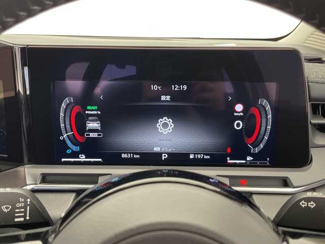 日産 オーラ G レザーエディション 千葉県 2024(令6)年 0.9万km ピュアホワイトパール / スーパーブラック 2トーン プロパイロット/純正メーカーナビ（BT/フルセグ/Carplay/HDMI）/全方位カメラ/ETC2.0/BOSEサウンド/衝突軽減ブレーキ/レーダークルーズコントロール/レーンキープアシスト/前後コーナーセンサー/ドライブレコーダー/ワイヤレス充電/デジタルインナーミラー/ブラインドスポットモニター/純正フロアマット/LEDヘッドライト/オートライト/スマートキー/プッシュスタート