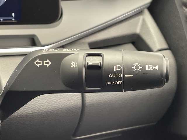 日産 オーラ G レザーエディション 千葉県 2024(令6)年 0.9万km ピュアホワイトパール / スーパーブラック 2トーン プロパイロット/純正メーカーナビ（BT/フルセグ/Carplay/HDMI）/全方位カメラ/ETC2.0/BOSEサウンド/衝突軽減ブレーキ/レーダークルーズコントロール/レーンキープアシスト/前後コーナーセンサー/ドライブレコーダー/ワイヤレス充電/デジタルインナーミラー/ブラインドスポットモニター/純正フロアマット/LEDヘッドライト/オートライト/スマートキー/プッシュスタート