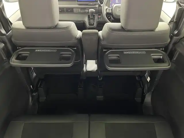 ホンダ Ｎ ＢＯＸ カスタム ターボ 群馬県 2023(令5)年 0.1万km トワイライトミストブラックパール マルチビューカメラシステム/―――――――――――――――/9インチHondaCONNECTナビ/CD/DVD/BT/USB/AppleCarPlay/AndroidAuto/フルセグTV/ホンダセンシング/・衝突軽減ブレーキ(CMBS)/・先行車発進お知らせ/・路外逸脱抑制機能/・標識認識機能/・追従機能付アダプティブクルーズコントロール/・車線維持支援システム(LKAS)/・オートハイビーム/・誤発進抑制機能/・後方誤発進抑制機能/・近距離衝突軽減ブレーキ/・パーキングセンサーシステム/両側パワースライドドア/ハーフレザーシート/前席シートヒーター/LEDヘッドライト/フォグランプ/プッシュスタート/スマートキー/純正フロアマット