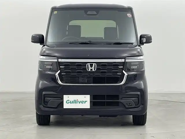 ホンダ Ｎ ＢＯＸ カスタム ターボ 群馬県 2023(令5)年 0.1万km トワイライトミストブラックパール マルチビューカメラシステム/―――――――――――――――/9インチHondaCONNECTナビ/CD/DVD/BT/USB/AppleCarPlay/AndroidAuto/フルセグTV/ホンダセンシング/・衝突軽減ブレーキ(CMBS)/・先行車発進お知らせ/・路外逸脱抑制機能/・標識認識機能/・追従機能付アダプティブクルーズコントロール/・車線維持支援システム(LKAS)/・オートハイビーム/・誤発進抑制機能/・後方誤発進抑制機能/・近距離衝突軽減ブレーキ/・パーキングセンサーシステム/両側パワースライドドア/ハーフレザーシート/前席シートヒーター/LEDヘッドライト/フォグランプ/プッシュスタート/スマートキー/純正フロアマット