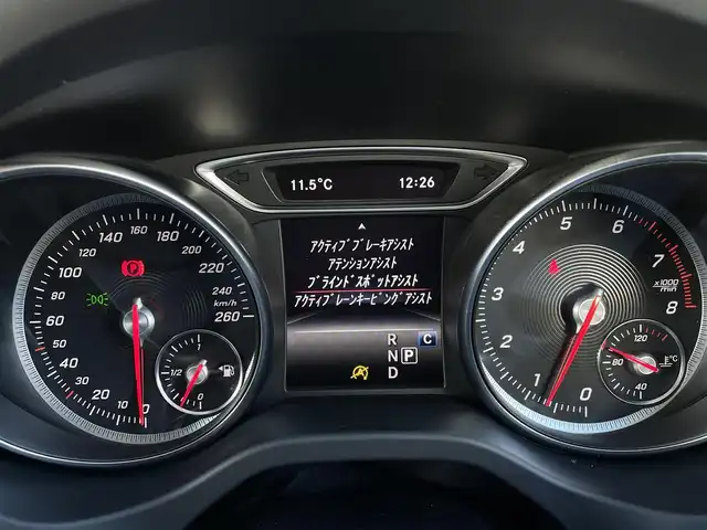 メルセデス・ベンツ ＣＬＡ１８０ AMG スタイル 東京都 2019(令1)年 5.1万km 黒 レーダーセーフティパッケージ /ディストロニックプラス /ブラインドスポット /純正COMANDナビ /ハーフレザーシート /シートヒーター /フルセグTV /bluetooth /バックカメラ /キーレスゴー /パークトロニック /LEDヘッドライト