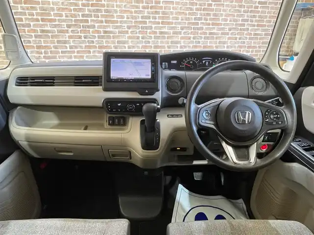 ホンダ Ｎ ＢＯＸ G EX ホンダセンシング 岩手県 2018(平30)年 9.2万km プレミアムホワイトパールⅡ 片側パワースライドドア/ホンダセンシング/クルーズコントロール/衝突被害軽減ブレーキ/レーンアシスト/横滑り防止装置/バックカメラ/ドライブレコーダー/ETC/アイドリングストップ/ステアリングスイッチ/純正ナビ（Bluetooth CD DVD フルセグ）/LEDヘッドライト/フェンダーポール/チップアップシート/純正フロアマット/ロールサンシェード/純正ホイールキャップ/スペアキー