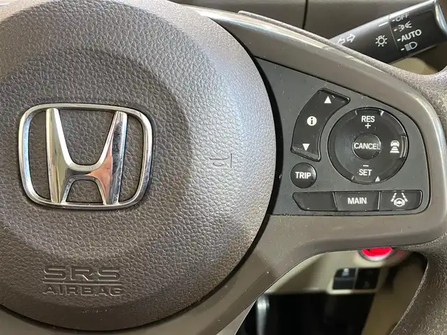 ホンダ Ｎ ＢＯＸ G EX ホンダセンシング 岩手県 2018(平30)年 9.2万km プレミアムホワイトパールⅡ 片側パワースライドドア/ホンダセンシング/クルーズコントロール/衝突被害軽減ブレーキ/レーンアシスト/横滑り防止装置/バックカメラ/ドライブレコーダー/ETC/アイドリングストップ/ステアリングスイッチ/純正ナビ（Bluetooth CD DVD フルセグ）/LEDヘッドライト/フェンダーポール/チップアップシート/純正フロアマット/ロールサンシェード/純正ホイールキャップ/スペアキー