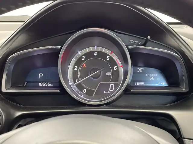 マツダ ＣＸ－３ 栃木県 2015(平27)年 1.9万km ソウルレッドプレミアムメタリック ディーゼルターボ/純正ナビ/　（CD/DVD/Bluetooth）/バックカメラ/衝突軽減ブレーキ/レーンキープアシスト/前席シートヒーター/ETC/LEDヘッドライト/純正AW/アイドリングストップ
