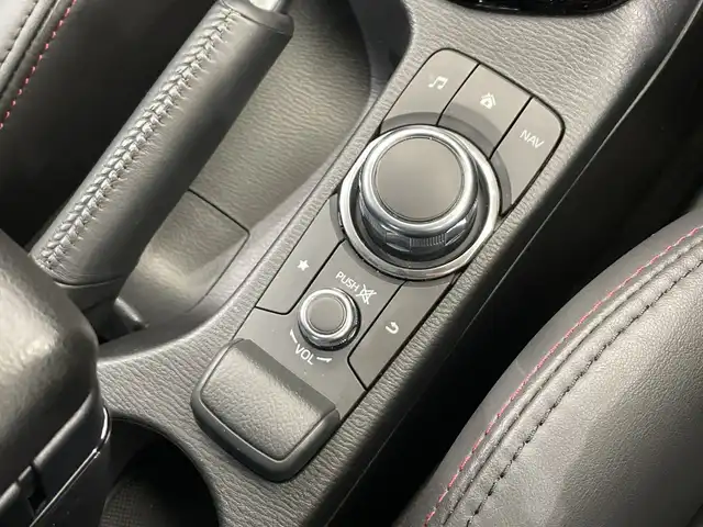 マツダ ＣＸ－３ 栃木県 2015(平27)年 1.9万km ソウルレッドプレミアムメタリック ディーゼルターボ/純正ナビ/　（CD/DVD/Bluetooth）/バックカメラ/衝突軽減ブレーキ/レーンキープアシスト/前席シートヒーター/ETC/LEDヘッドライト/純正AW/アイドリングストップ