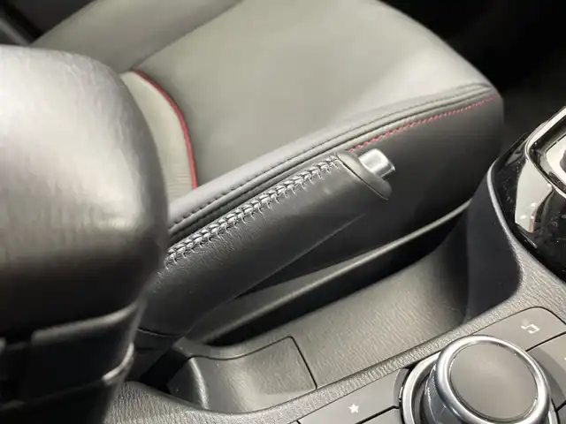 マツダ ＣＸ－３ 栃木県 2015(平27)年 1.9万km ソウルレッドプレミアムメタリック ディーゼルターボ/純正ナビ/　（CD/DVD/Bluetooth）/バックカメラ/衝突軽減ブレーキ/レーンキープアシスト/前席シートヒーター/ETC/LEDヘッドライト/純正AW/アイドリングストップ