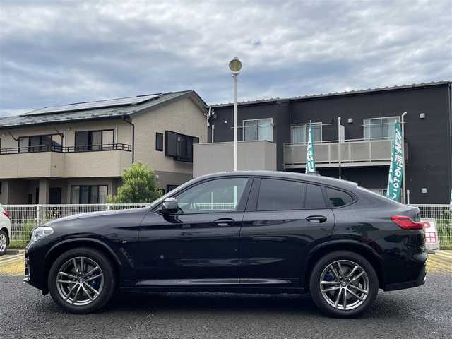 ＢＭＷ Ｘ４ xDrive 30i Mスポーツ 宮城県 2020(令2)年 1.6万km サファイアブラックP /純正メモリナビ//CD/DVD/BT/フルセグテレビ/USB//アラウンドビューモニター//レーダークルーズコントロール//衝突被害軽減ブレーキ//ブラインドスポットモニター//D/N席パワーシート(D席ポジションメモリー)//全席シートヒーター//ワイヤレス充電//パワーバックドア//ビルトインETC2.0//スマートキーx2//LEDヘッドライト
