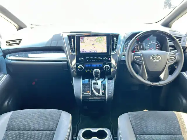 トヨタ アルファード S タイプゴールド 兵庫県 2020(令2)年 6.3万km ホワイトパールクリスタルシャイン ワンオーナー/純正ディーラーナビ/（CD/DVD/BT/フルセグTV）/バックカメラ/純正フリップダウンモニター/両側パワースライドドア/パワーバッククドア/ビルトインETC2.0/トヨタセーフティセンス/レーダークルーズコントロール/レーンキーピングサポート/LEDヘッドライト/AUTOライト/前後ドライブレコーダー/フロアマット/ドアバイザー/スマートキー/スペアキー/保証書/取扱説明書