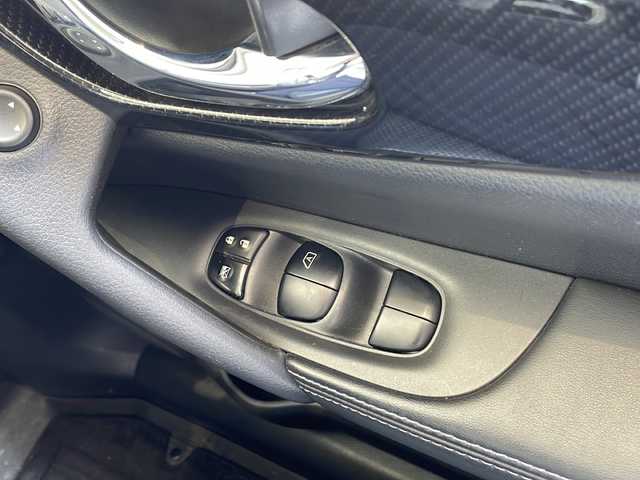 日産 エクストレイル 20X 愛知県 2018(平30)年 5.9万km ブリリアントホワイトパール 衝突被害軽減ブレーキ/純正7インチSDナビ（あり）/クルーズコントロール/シートヒーター/フルセグTV/CD/Bluetooth/ルーフレール/バックカメラ/コーナーセンサー/純正アルミホイール/LEDヘッドライト/インテリジェントミラー/オートライト/電動リアゲート/ETC/ステアリングスイッチ/スマートキー/プッシュスタート