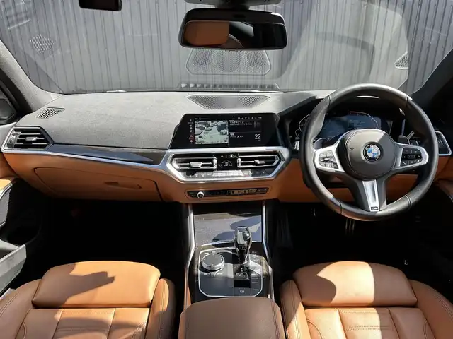 ＢＭＷ ３２０ｄ xDrive ツーリング Mスポーツ 福島県 2020(令2)年 2.5万km サファイアブラックP アダプティブクルーズコントロール/ブラインドスポットモニター/インテリジェントセーフティ/・レーンディパーチャーウォーニング/・衝突軽減システム/ヴァーネスカ・レザー/パワーリアゲート/シートヒーター/パワーシート/純正ナビ(BT/USB)/AppleCarPlay/360°/バックカメラ/純正18AW/パーキングアシスト/ETC2.0/ドライブレコーダー(前後)/アイドリングストップ/取扱説明書/保証書