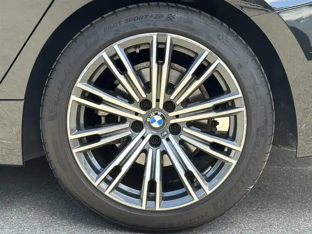 ＢＭＷ ３２０ｄ xDrive ツーリング Mスポーツ 福島県 2020(令2)年 2.5万km サファイアブラックP アダプティブクルーズコントロール/ブラインドスポットモニター/インテリジェントセーフティ/・レーンディパーチャーウォーニング/・衝突軽減システム/ヴァーネスカ・レザー/パワーリアゲート/シートヒーター/パワーシート/純正ナビ(BT/USB)/AppleCarPlay/360°/バックカメラ/純正18AW/パーキングアシスト/ETC2.0/ドライブレコーダー(前後)/アイドリングストップ/取扱説明書/保証書