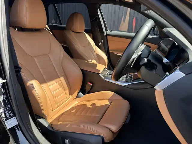 ＢＭＷ ３２０ｄ xDrive ツーリング Mスポーツ 福島県 2020(令2)年 2.5万km サファイアブラックP アダプティブクルーズコントロール/ブラインドスポットモニター/インテリジェントセーフティ/・レーンディパーチャーウォーニング/・衝突軽減システム/ヴァーネスカ・レザー/パワーリアゲート/シートヒーター/パワーシート/純正ナビ(BT/USB)/AppleCarPlay/360°/バックカメラ/純正18AW/パーキングアシスト/ETC2.0/ドライブレコーダー(前後)/アイドリングストップ/取扱説明書/保証書