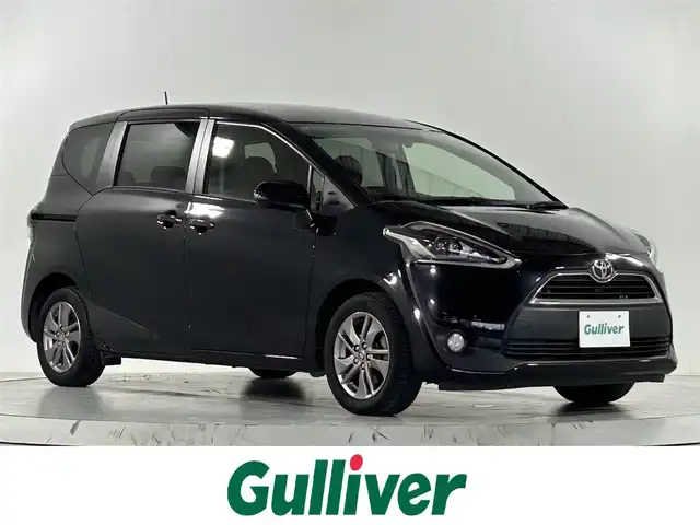 トヨタ シエンタ G 佐賀県 2018(平30)年 3.3万km ブラックマイカ 純正7インチナビ/フルセグTV/CD/Bluetooth/バックカメラ/オートライト/前方純正ドライブレコーダー/ビルトインETC/LEDヘッドライト/フォグライト/横滑り防止装置/ウォークスルー/両側パワースライドドア/スマートキー/スペアキー×１/純正フロアマット/純正15インチアルミホイール/ステアリングスイッチ/革巻きステアリング/ISOFIX対応シート/3列シート