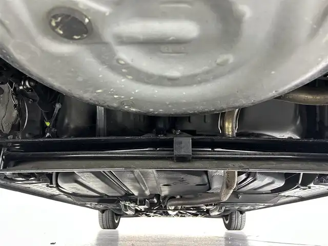 トヨタ シエンタ G 佐賀県 2018(平30)年 3.3万km ブラックマイカ 純正7インチナビ/フルセグTV/CD/Bluetooth/バックカメラ/オートライト/前方純正ドライブレコーダー/ビルトインETC/LEDヘッドライト/フォグライト/横滑り防止装置/ウォークスルー/両側パワースライドドア/スマートキー/スペアキー×１/純正フロアマット/純正15インチアルミホイール/ステアリングスイッチ/革巻きステアリング/ISOFIX対応シート/3列シート