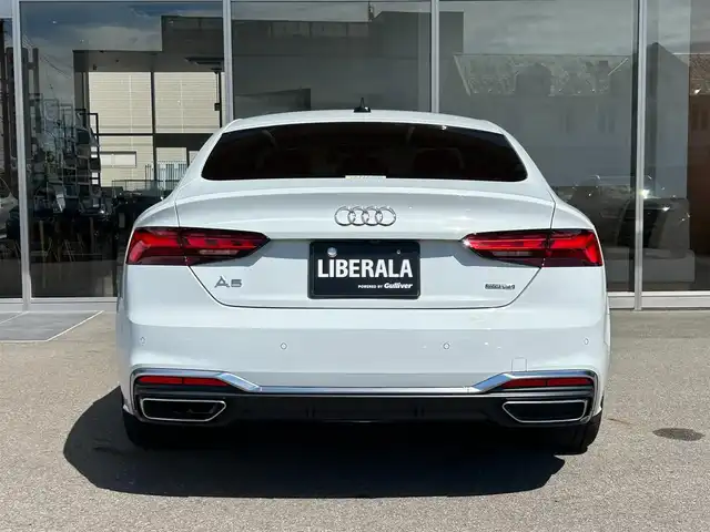 アウディ Ａ５ SB 40TDIクワトロ Sライン 岐阜県 2021(令3)年 4.2万km 白 ワンオーナー/Audiレーザーライトパッケージ/　マトリクスＬＥＤヘッドライト/　レーザーハイビーム/　ヘッドライトウォッシャー/アウディプレセンスリヤ/リヤビューカメラ/全方位カメラ/アダプティブクルーズコントロール/アウディアクティブレーンアシスト/アウディプレセンスシティ/アウディサイドアシスト/メモリー機能付きパワーシート/前席シートヒーター
