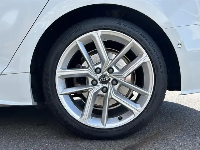 アウディ Ａ５ SB 40TDIクワトロ Sライン 岐阜県 2021(令3)年 4.2万km 白 ワンオーナー/Audiレーザーライトパッケージ/　マトリクスＬＥＤヘッドライト/　レーザーハイビーム/　ヘッドライトウォッシャー/アウディプレセンスリヤ/リヤビューカメラ/全方位カメラ/アダプティブクルーズコントロール/アウディアクティブレーンアシスト/アウディプレセンスシティ/アウディサイドアシスト/メモリー機能付きパワーシート/前席シートヒーター