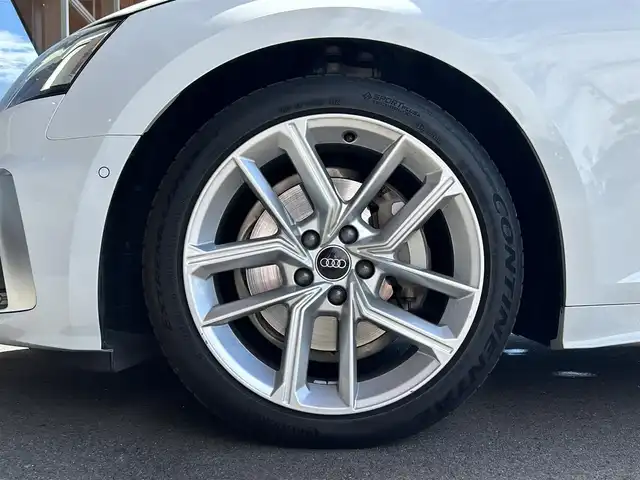 アウディ Ａ５ SB 40TDIクワトロ Sライン 岐阜県 2021(令3)年 4.2万km 白 ワンオーナー/Audiレーザーライトパッケージ/　マトリクスＬＥＤヘッドライト/　レーザーハイビーム/　ヘッドライトウォッシャー/アウディプレセンスリヤ/リヤビューカメラ/全方位カメラ/アダプティブクルーズコントロール/アウディアクティブレーンアシスト/アウディプレセンスシティ/アウディサイドアシスト/メモリー機能付きパワーシート/前席シートヒーター