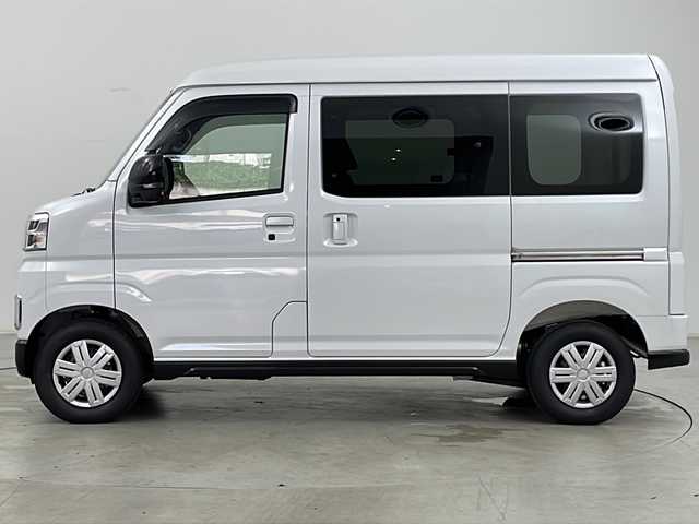 ダイハツ アトレー バン RS 道央・札幌 2025(令7)年 0.1千km シャイニングホワイトパール ・4WD/・純正ディスプレイオーディオ&BT&USB&Apple Car Play&Android Auto&HDMI/・バックカメラ/・両側パワースライドドア/・レーダークルーズコントロール/・スマートアシストIII/・LEDヘッドライト/・LEDフォグランプ/・オートハイビーム/・コーナーセンサー/・スマートキー/・スペアキー