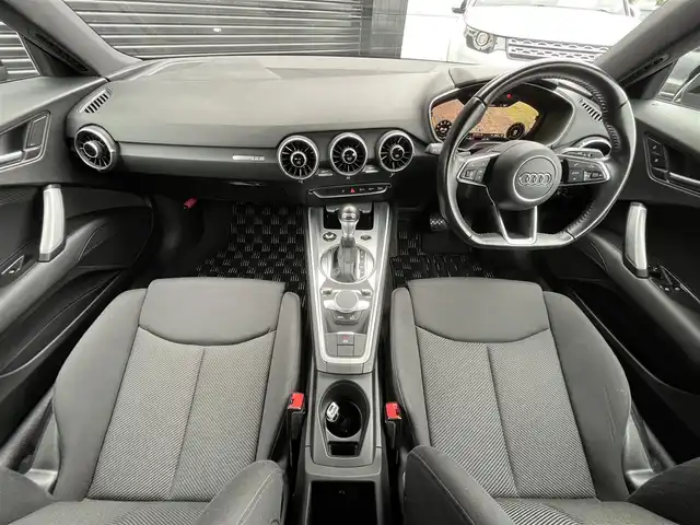 アウディ ＴＴクーペ 2．0 TFSI 静岡県 2016(平28)年 4.5万km ミトスブラックメタリック MMIナビ/(Bluetooth/CD/DVD/フルセグ)/バーチャルコックピット/マトリクスLEDヘッドライト/ETC/ドライブレコーダー/純正17インチアルミホイール/純正フロアマット/スマートキー