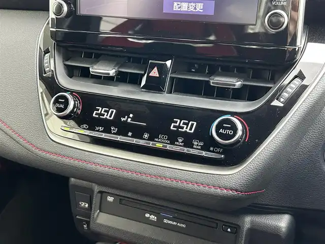 トヨタ カローラ スポーツ ハイブリッドG Z 静岡県 2021(令3)年 5.4万km プラチナホワイトパールマイカ トヨタセーフティーセンス/・プリクラッシュセーフティシステム/・レーントレーシングアシスト/・レーダークルーズコントロール/・オートマッチクハイビーム/・ロードサイドアシスト/純正９インチディスプレイオーディオ/インテリジェントクリアランスソナー/ドライブモードセレクト/・ECO.NORMAL・SPORT/丸形１灯式LEDヘッドランプ/LEDデイライト/LEDフロントフォグランプ/ルーフ同色ドアミラー/（電動オート格納/ヒーター/ウィンカーミラー）/225/40/R18インチ5本ツインスポーク/スポーツ/スェード＆レザー（レッド）/ビルトインETC/ステアリングスイッチ/シートヒーター(D席/N席）/前後社外ドライブレコーダー/ヘッドライトレベライザー