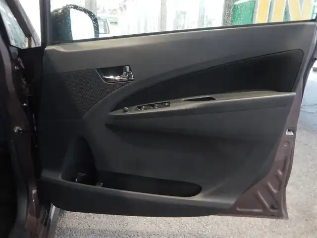 ダイハツ ムーヴ カスタム RS 静岡県 2013(平25)年 3.6万km シルキーマルーンクリスタルメタリック ターボ/ブリジストン製タイヤ/・2025年1月製/・SEIBERLING SL201/ストラーダナビ/・CN-R300WD/・フルセグ/・DVD再生/・CD再生/・Bluetooth接続/・SD/・HDMI/ETC/本革巻きステアリング/アイドリングストップ/ウインカーミラー/電動格納ミラー/オートライト/フォグライト/ドアバイザー/プッシュスタート/スマートキー×1/取扱説明書/新車保証書/整備記録簿/・新車1ヶ月、6ヶ月、H27、H29、H30、R1、R3、R5、R7