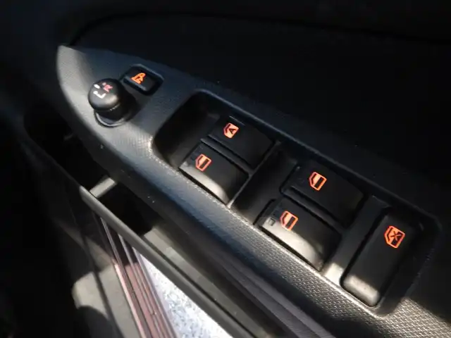 ダイハツ ムーヴ カスタム RS 静岡県 2013(平25)年 3.6万km シルキーマルーンクリスタルメタリック ターボ/ブリジストン製タイヤ/・2025年1月製/・SEIBERLING SL201/ストラーダナビ/・CN-R300WD/・フルセグ/・DVD再生/・CD再生/・Bluetooth接続/・SD/・HDMI/ETC/本革巻きステアリング/アイドリングストップ/ウインカーミラー/電動格納ミラー/オートライト/フォグライト/ドアバイザー/プッシュスタート/スマートキー×1/取扱説明書/新車保証書/整備記録簿/・新車1ヶ月、6ヶ月、H27、H29、H30、R1、R3、R5、R7