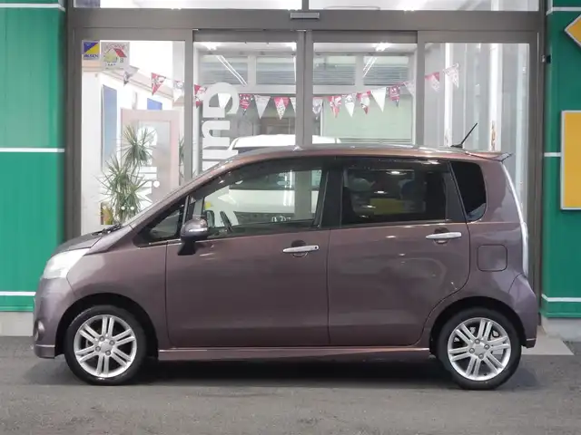 ダイハツ ムーヴ カスタム RS 静岡県 2013(平25)年 3.6万km シルキーマルーンクリスタルメタリック ターボ/ブリジストン製タイヤ/・2025年1月製/・SEIBERLING SL201/ストラーダナビ/・CN-R300WD/・フルセグ/・DVD再生/・CD再生/・Bluetooth接続/・SD/・HDMI/ETC/本革巻きステアリング/アイドリングストップ/ウインカーミラー/電動格納ミラー/オートライト/フォグライト/ドアバイザー/プッシュスタート/スマートキー×1/取扱説明書/新車保証書/整備記録簿/・新車1ヶ月、6ヶ月、H27、H29、H30、R1、R3、R5、R7