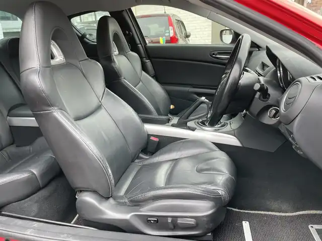 マツダ ＲＸ－８ タイプ S トゥルーレッドスタイル 群馬県 2006(平18)年 4.5万km トゥルーレッド 6速マニュアル/レザーシート/D席パワーシート/BOSEサウンドシステム/スマートキー（カードキー）/純正18インチAW/HIDヘッドライト/純正フロアマット/ETC/保証書・取説