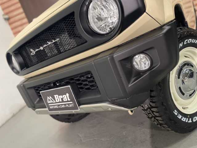 スズキ ジムニー XL 長野県 2020(令2)年 1.4万km シフォンアイボリーM AIS検査済み/ワンオーナー/社外SDナビ/フルセグテレビ/Bluetooth/バックカメラ/ドライブレコーダー/LEDフォグランプ/ドアバイザー/プッシュスタート/DEAN CROSS COUNTRYアルミ（社外）/ステアリングカバー/トーヨー　オープンカントリーR/T　185/85-16（新品）/1インチリフトアップキット（社外）/フロントアンダーガード（社外）/フロントカメラ（社外）/ルーフラック（社外）/社外パーツ取付有