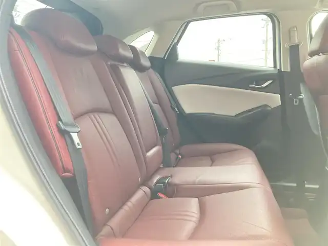 マツダ ＣＸ－３ 15S 100周年特別記念車 長崎県 2020(令2)年 5.9万km スノーフレイクホワイトパールマイカ BOSEサウンド/衝突被害軽減ブレーキ/レーダークルーズコントロール/レーンキープアシスト/メーカーOP・SDナビ/(Bluetooth接続・フルセグTV・DVD再生)/全方位カメラ・バックカメラ/前後ドライブレコーダー/ETC/赤革シート/・パワーシート/・シートヒーター/ステアリングヒーター/コーナーセンサー/横すべり防止装置/ヘッドアップディスプレイ/電子パーキング/オートホールド機能/MTモード付AT/パドルシフト