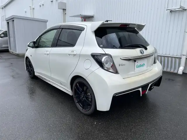 トヨタ ヴィッツ RS G’s 和歌山県 2014(平26)年 7.8万km ホワイトパールクリスタルシャイン 社外ナビ/ワンセグTV/BT・DVD/バックカメラ/５速MT/ドラレコ/ETC/LEDヘッド/オートライト/フォグランプ