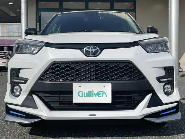 トヨタ ライズ Z 愛知県 2020(令2)年 5.8万km ブラックマイカメタリック/シャイニングホワイトパール バックカメラ/アイドリングストップ/ウィンカーミラー/クルーズコントロール/ドアバイザー/フォグランプ/プッシュスタート/ビルトインETC/モデリスタエアロ/ディスプレイオーディオ/アラウンドビューモニター/衝突軽減ブレーキ/パーキングアシスト/オートライト/レザーステアリング/シートヒーター(D席、N席）/USB×2/純正フロアマット/電動格納ミラー/カーテンエアバック/レーンキープ/コーナーセンサー/ブラインドスポットモニター