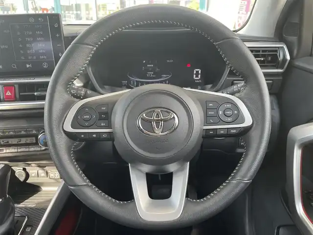 トヨタ ライズ Z 愛知県 2020(令2)年 5.8万km ブラックマイカメタリック/シャイニングホワイトパール バックカメラ/アイドリングストップ/ウィンカーミラー/クルーズコントロール/ドアバイザー/フォグランプ/プッシュスタート/ビルトインETC/モデリスタエアロ/ディスプレイオーディオ/アラウンドビューモニター/衝突軽減ブレーキ/パーキングアシスト/オートライト/レザーステアリング/シートヒーター(D席、N席）/USB×2/純正フロアマット/電動格納ミラー/カーテンエアバック/レーンキープ/コーナーセンサー/ブラインドスポットモニター