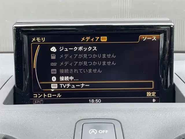 アウディ Ａ１ SB ミッドナイトリミテッド 香川県 2018(平30)年 5.1万km グレイシアホワイトメタリック 純正ナビ/フルセグTV/BT/CD/コーナーセンサー/スマートキー/ETC/Fドライブレコーダー/純正17インチアルミ/キセノンヘッドライト/オートライト