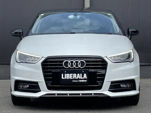 アウディ Ａ１ SB ミッドナイトリミテッド 香川県 2018(平30)年 5.1万km グレイシアホワイトメタリック 純正ナビ/フルセグTV/BT/CD/コーナーセンサー/スマートキー/ETC/Fドライブレコーダー/純正17インチアルミ/キセノンヘッドライト/オートライト
