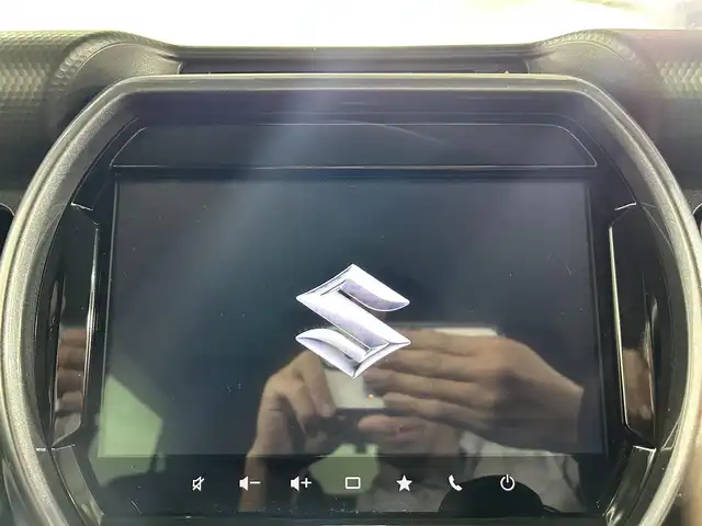 スズキ ハスラー Jスタイル 佐賀県 2021(令3)年 3.8万km ピュアホワイトパール/ガンメタリック2トーン 純正9インチナビ/フルセグTV/Bluetooth/CD/DVD/全周囲カメラ/ビルトインETC/前方後方ドライブレコーダー/運転席・助手席シートヒーター/衝突被害軽減システム/車線逸脱警報/パーキングソナー/ステアリングスイッチ/LEDヘッドライト/オートライト/オートマチックハイビーム/純正フロアマット/純正15インチアルミホイール