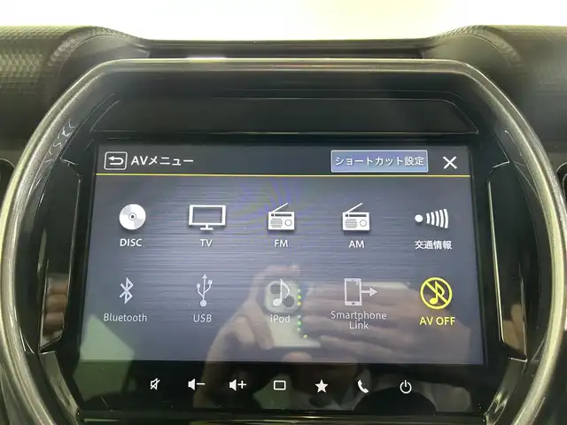 スズキ ハスラー Jスタイル 佐賀県 2021(令3)年 3.8万km ピュアホワイトパール/ガンメタリック2トーン 純正9インチナビ/フルセグTV/Bluetooth/CD/DVD/全周囲カメラ/ビルトインETC/前方後方ドライブレコーダー/運転席・助手席シートヒーター/衝突被害軽減システム/車線逸脱警報/パーキングソナー/ステアリングスイッチ/LEDヘッドライト/オートライト/オートマチックハイビーム/純正フロアマット/純正15インチアルミホイール